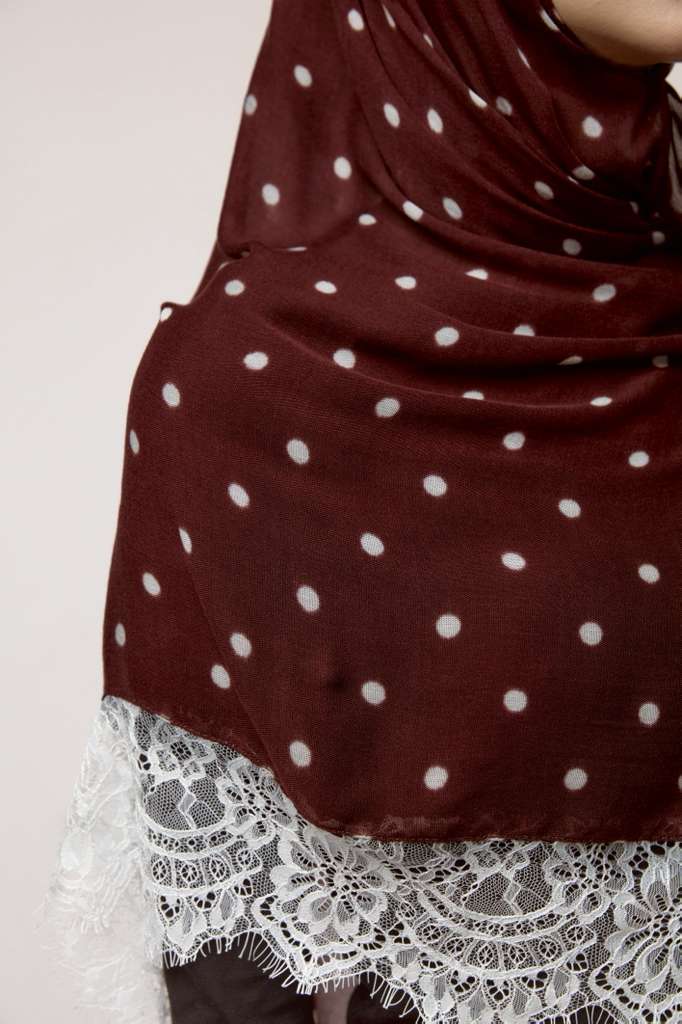 BROWN SUGAR LACE